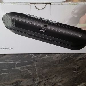 Luna life vaccum sealer